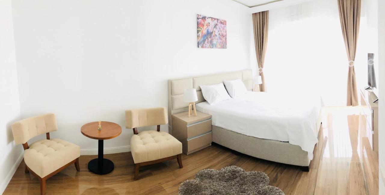 White Tower Mamaia Apartament Extérieur photo