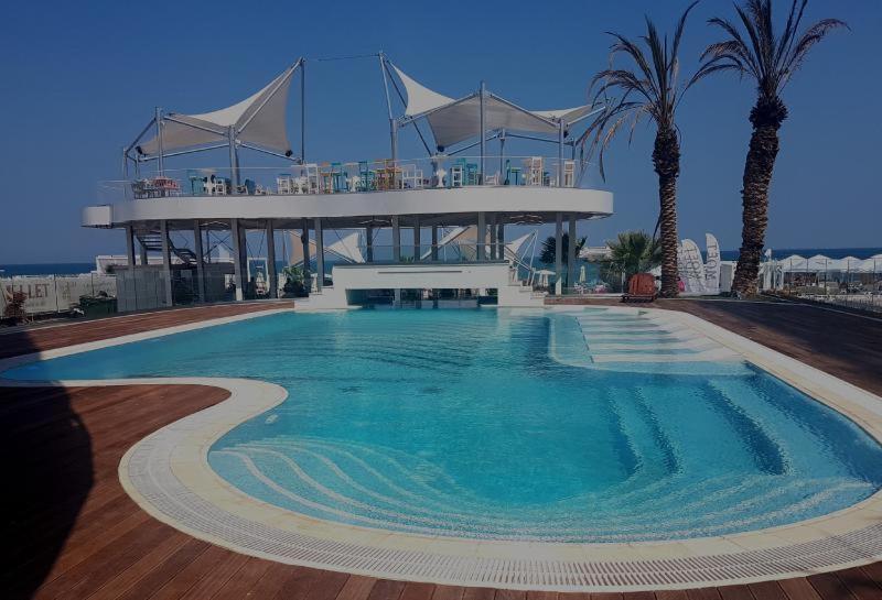 White Tower Mamaia Apartament Extérieur photo